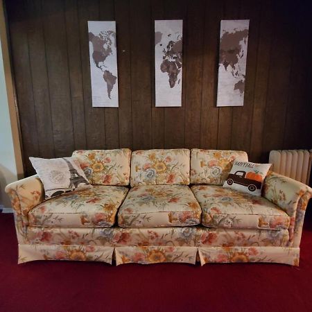 6 Minutes From The Falls! Spacious 2Nd Floor Apartment Sleeps 5 Niagarawatervallen Buitenkant foto