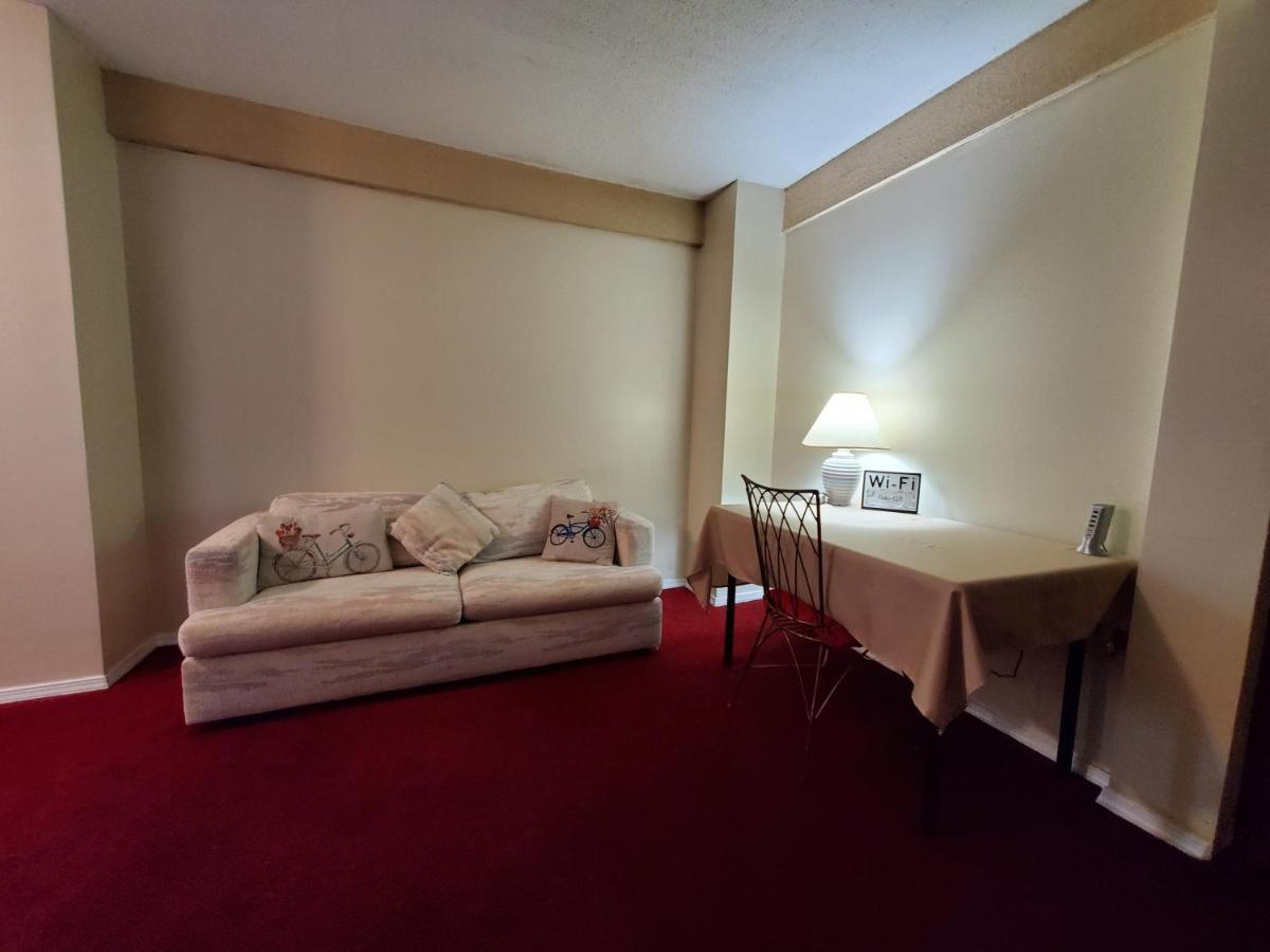6 Minutes From The Falls! Spacious 2Nd Floor Apartment Sleeps 5 Niagarawatervallen Buitenkant foto